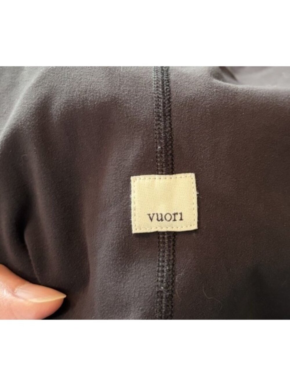 Vuori Women's Daily Wide Leg Pants Sz Medium - Picture 7 of 7